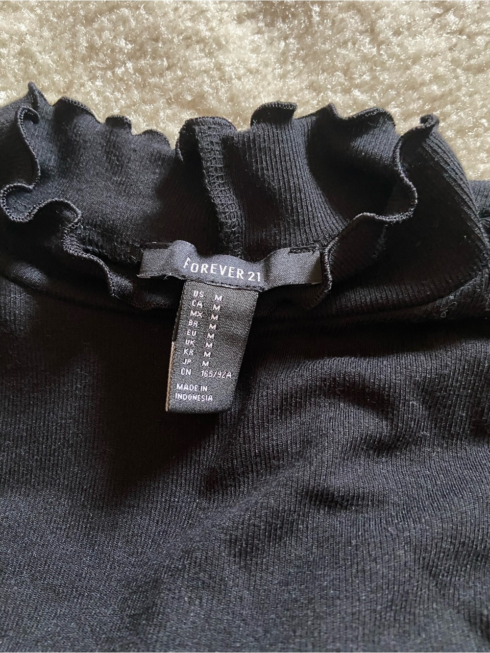 Forever 21 Black Ruffle Edge Long-Sleeve Top - Picture 2 of 2
